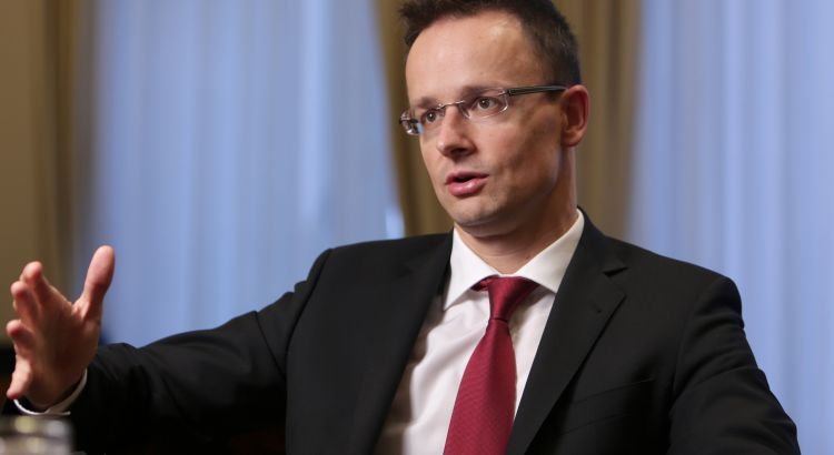 Sijarto: Dovršiti pristupne pregovore  sa Srbijom do 2020.